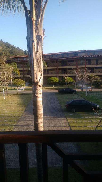 Flat Particular No Em *