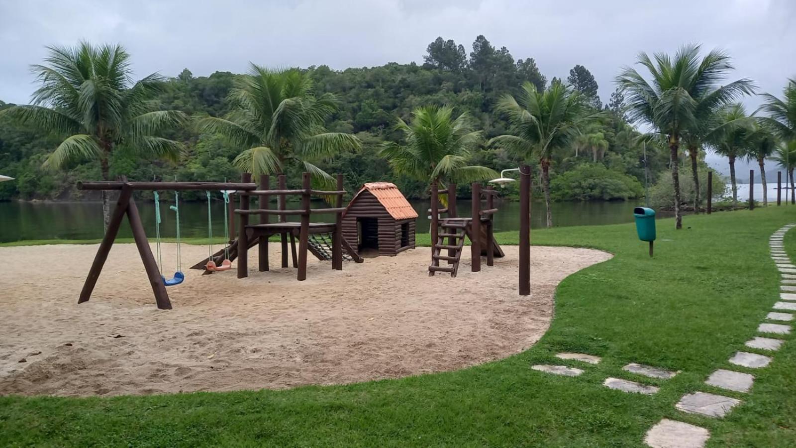 Flat Particular No Em Apartamento Angra dos Reis